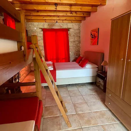 Valentino & Lejlighedshotel Vasilikí