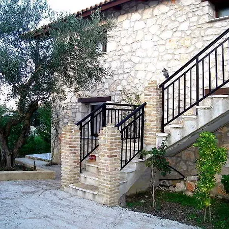 Valentino & Lejlighedshotel Vasilikí